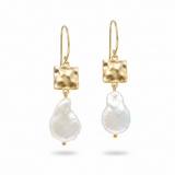 Chic Freshwater Pearl Earrings