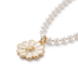 Pearl Daisy Pendant Necklace