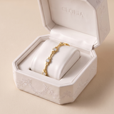 Sophisticated Gold Bracelet with Sparkling Zirconias