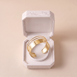Chic Gold Vintage Bracelet